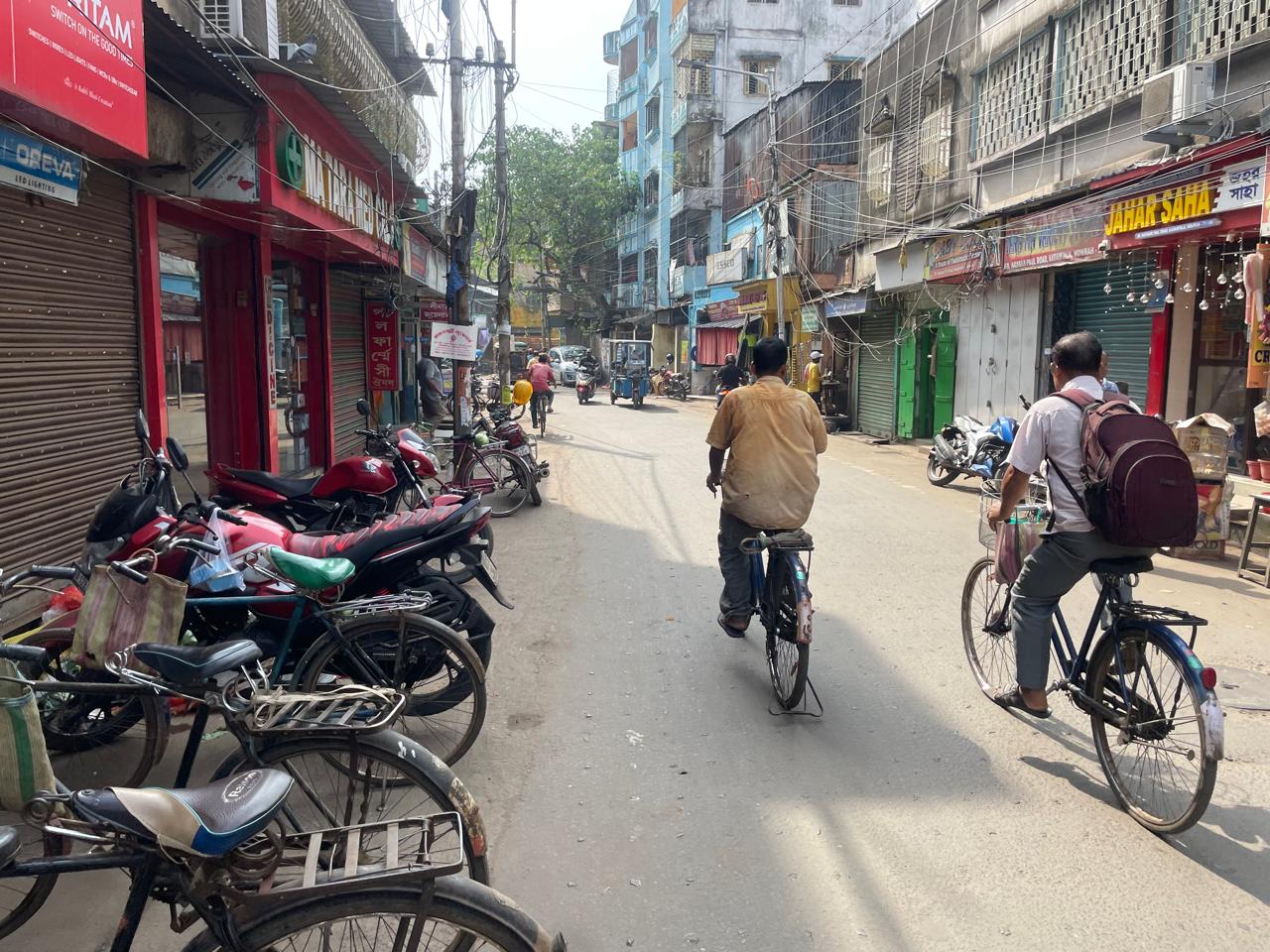 First thing I noticed was how many people were on cycles. From kids going to school to people going to work